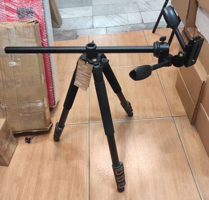قیمت مناسب انواع سه پایه عکاسی